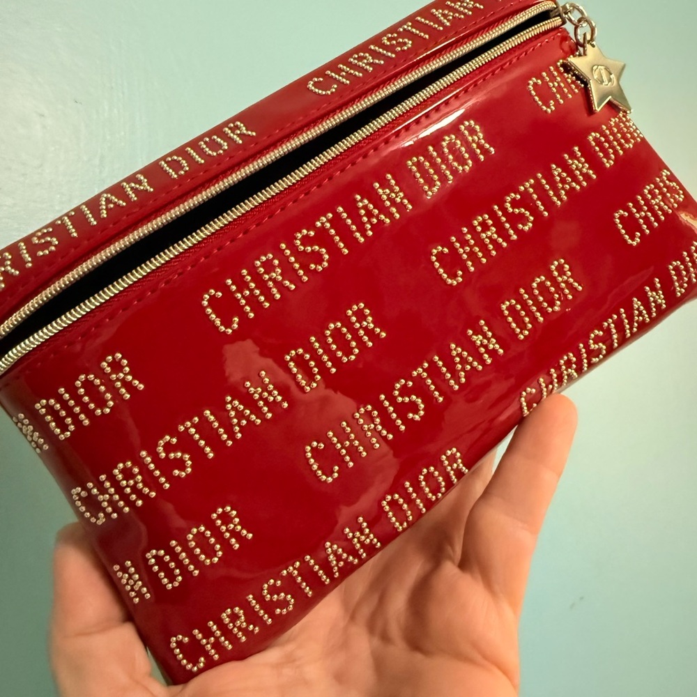 Christian Dior Red Patent Cosmetic Pouch • Star Charm • GWP • New/Unused 🧨